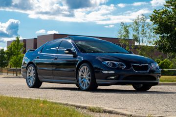 Всё об американцах на примере Chrysler 300M