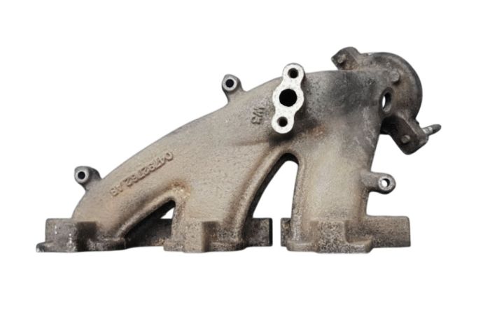 Выпускной коллектор ПРАВЫЙ 2.7 литра EER