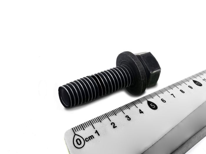 Болт шкива 2,7 л.