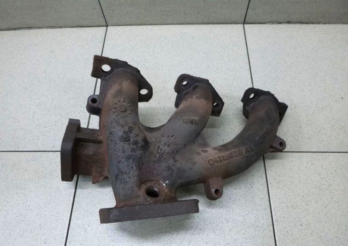 Выпускной коллектор ЗАДНЯЯ часть (ПРАВЫЙ) 3,3 литра EGA / 3,8 литра EGH