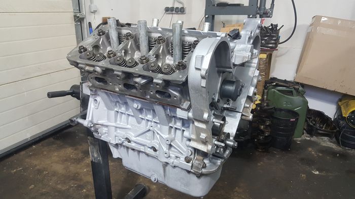 Двигатель 3.2/3.5 литра